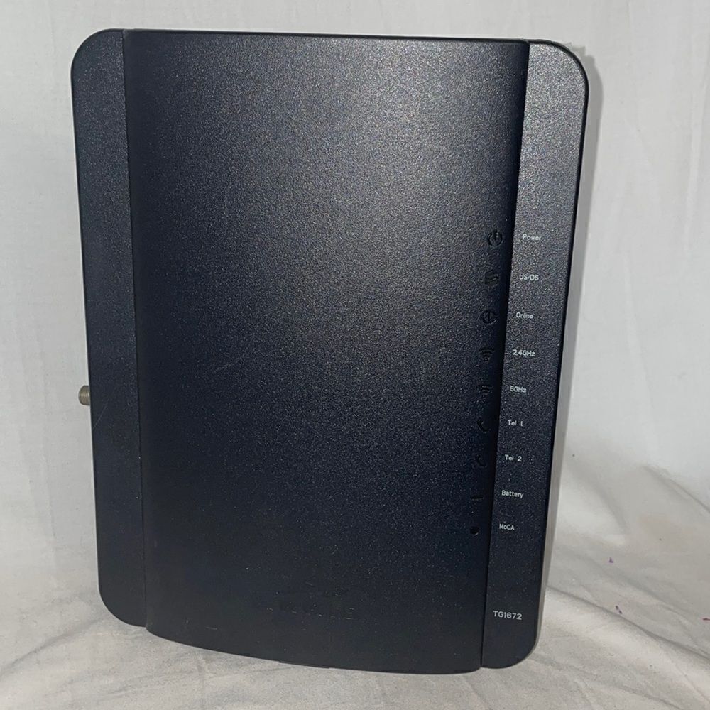 Arris TG1672G 4-Port Wireless WiFi Router with Cable Battery Not Included